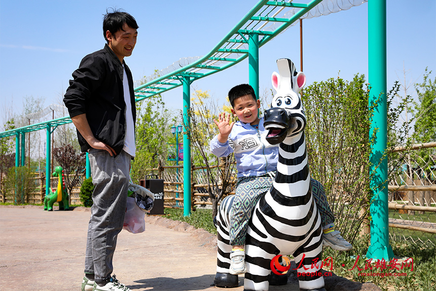 雄安辛瑪森林動物樂園內(nèi)景。人民網(wǎng)?宋燁文攝